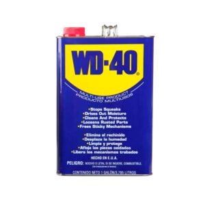 Lubricante WD-40 galón de 3.785 litros disponible en Golbander Perú.